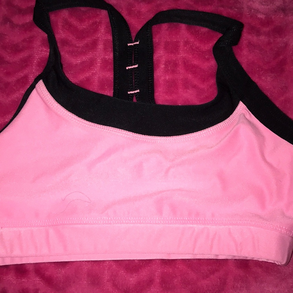 Sports bra